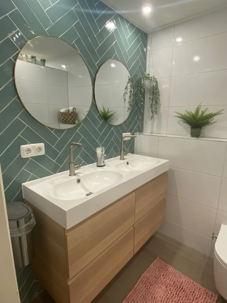 Elegant Modern Coastal Bathroom