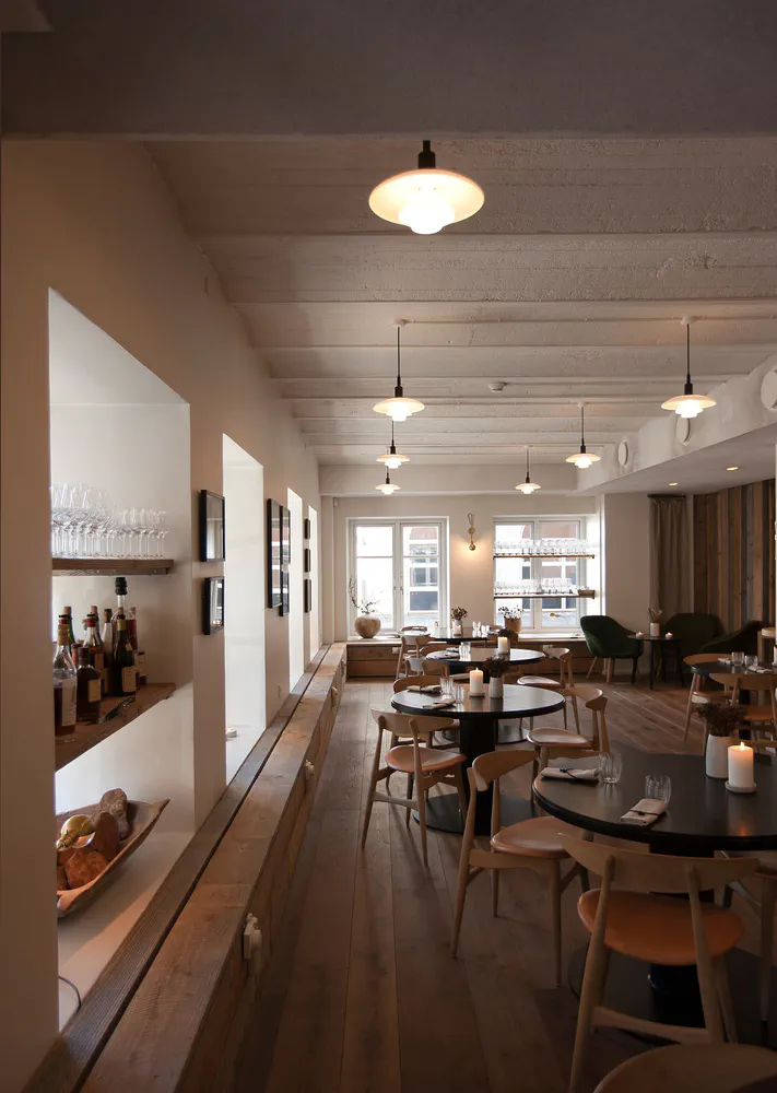 Modern Restaurant Design: Child-Friendly Yet Sophisticated