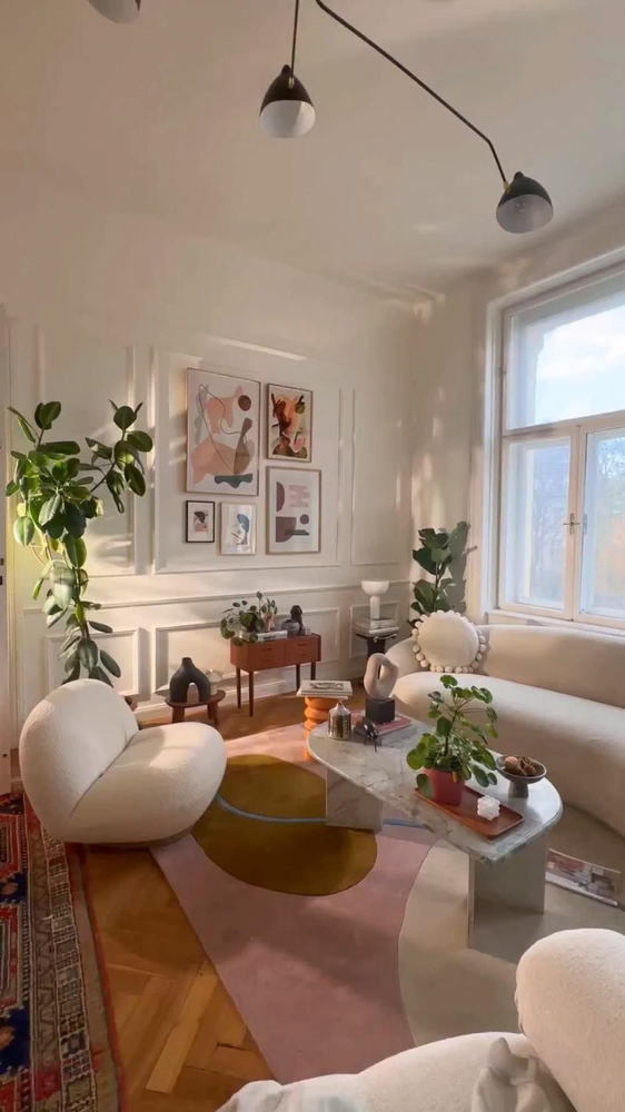 Minimalist Urban Oasis