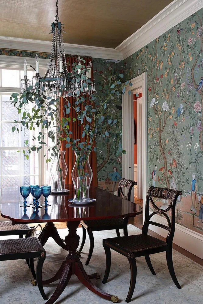 Tropical Modernism Dining Delight