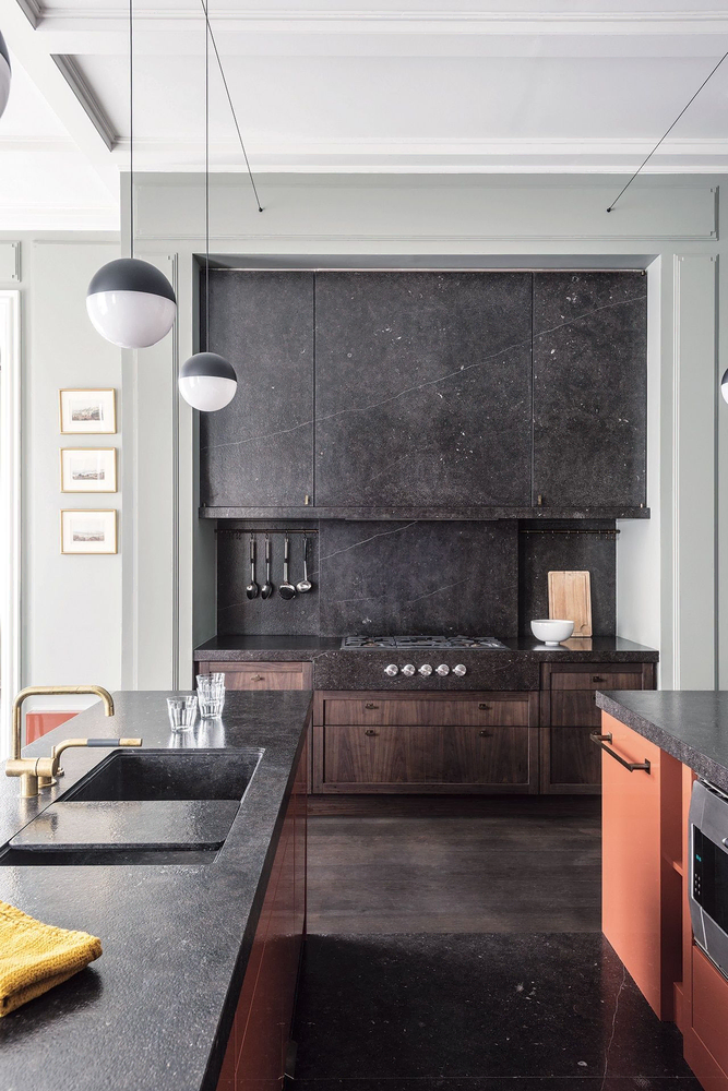 Elegant Mid-Century Modern Kitchen