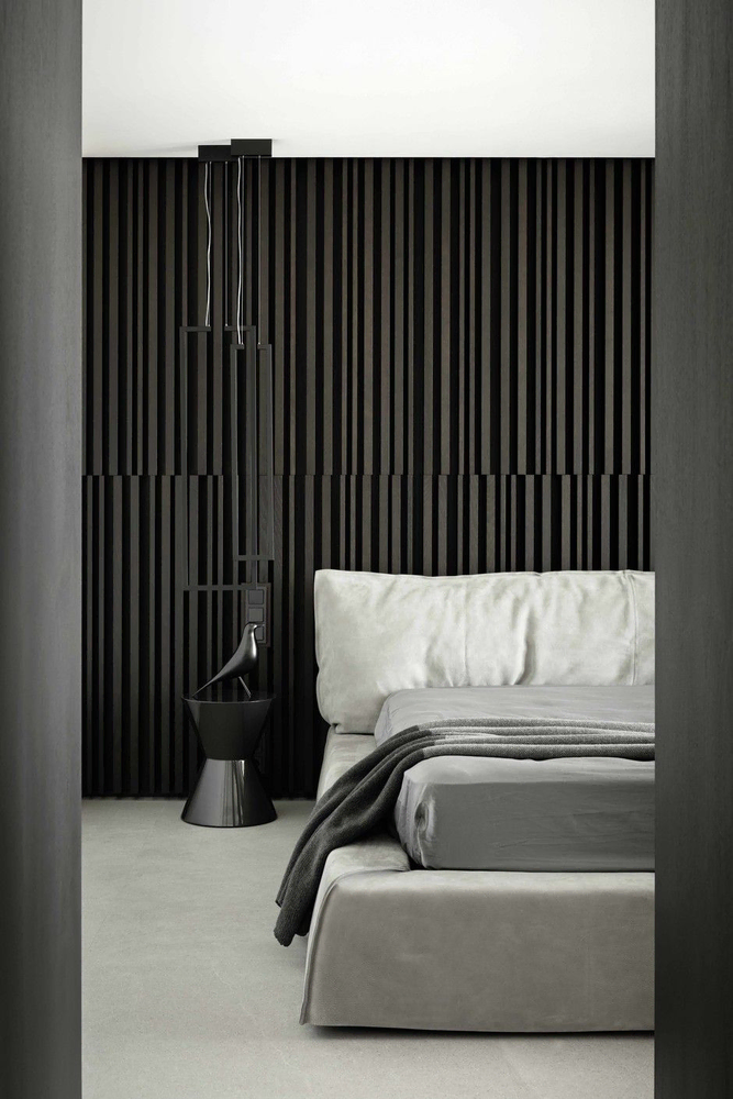 Nordic Noir: A Modern Bedroom Retreat