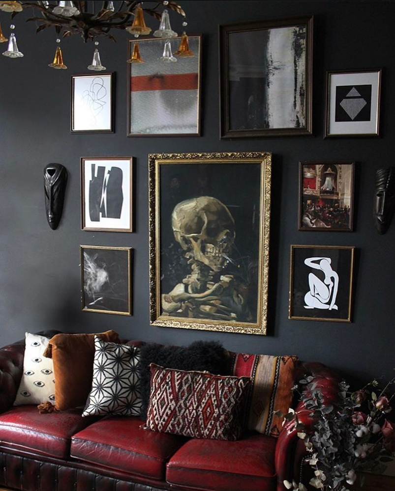 Sophisticated Modern Artistic Living