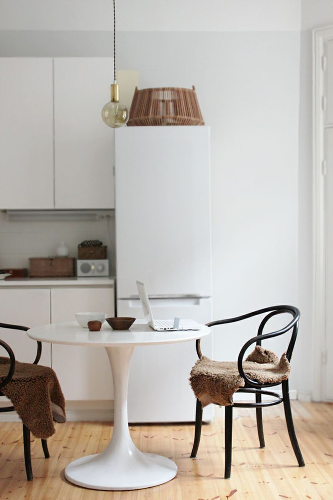 Sophisticated Modern Dining Elegance