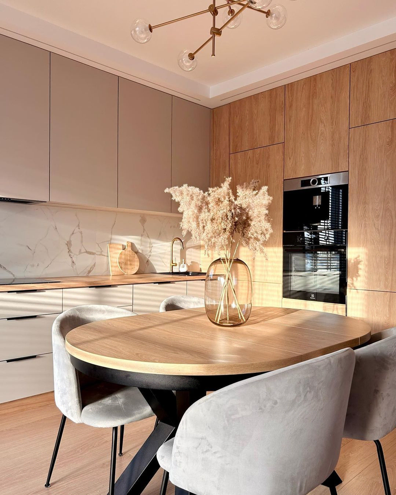 Modern Living Room Design with Eco-Friendly Solutions