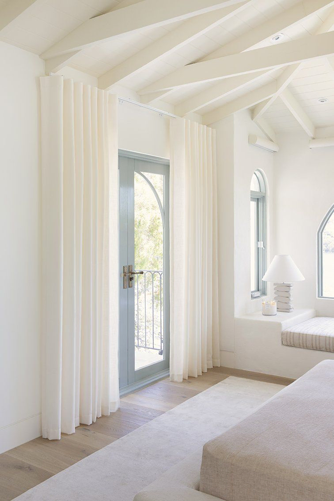 Minimalist Luxe Reading Nook