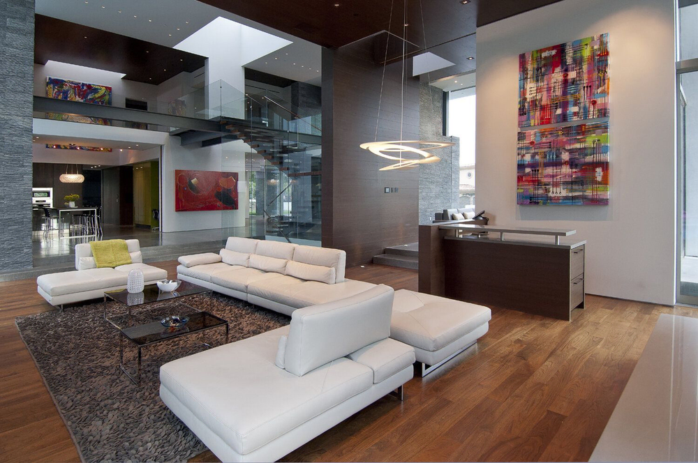 Modern Luxury Art Showcase
