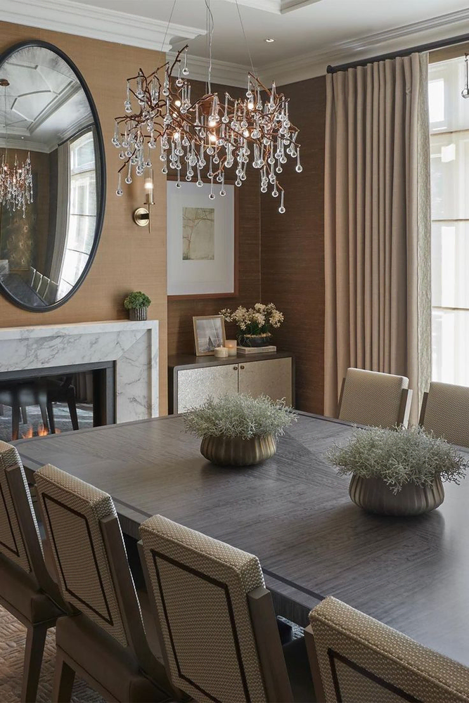 Elegant Haven: Minimalist Dining Room Design