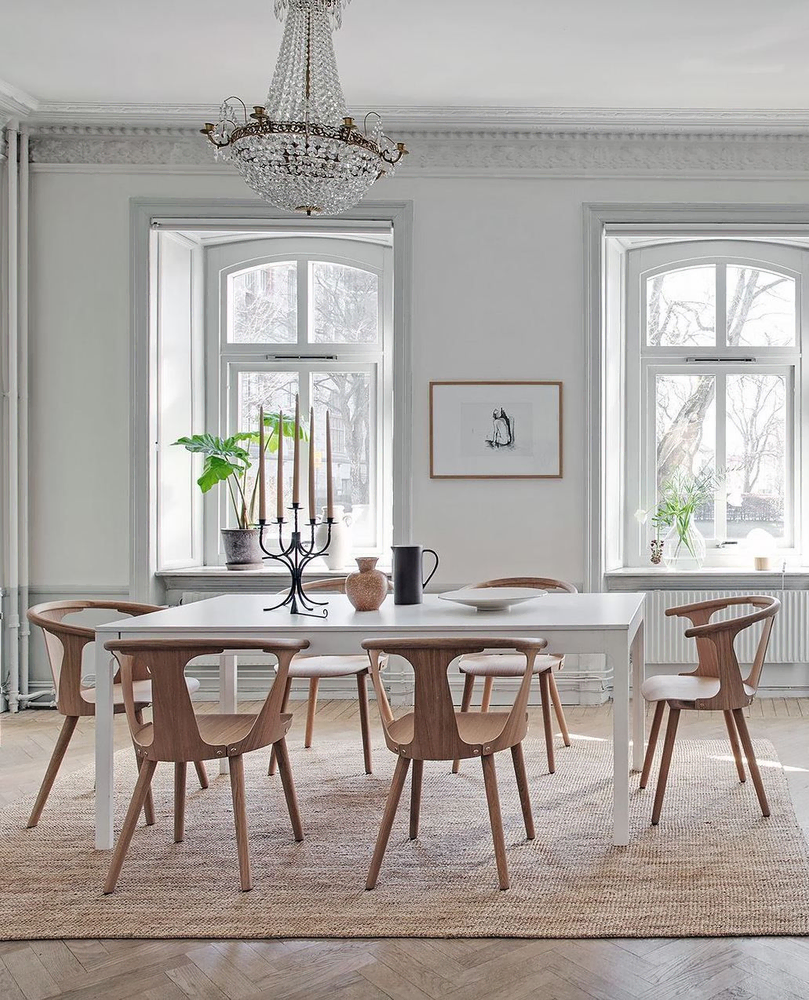 Hygge Elegance: A Wellness Dining Space