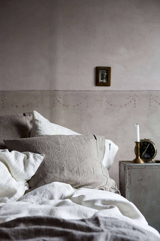 Chic Parisian Retreat: Modern Elegance