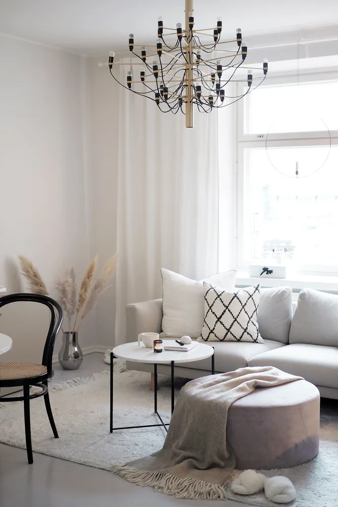 Modern Minimalist Urban Oasis