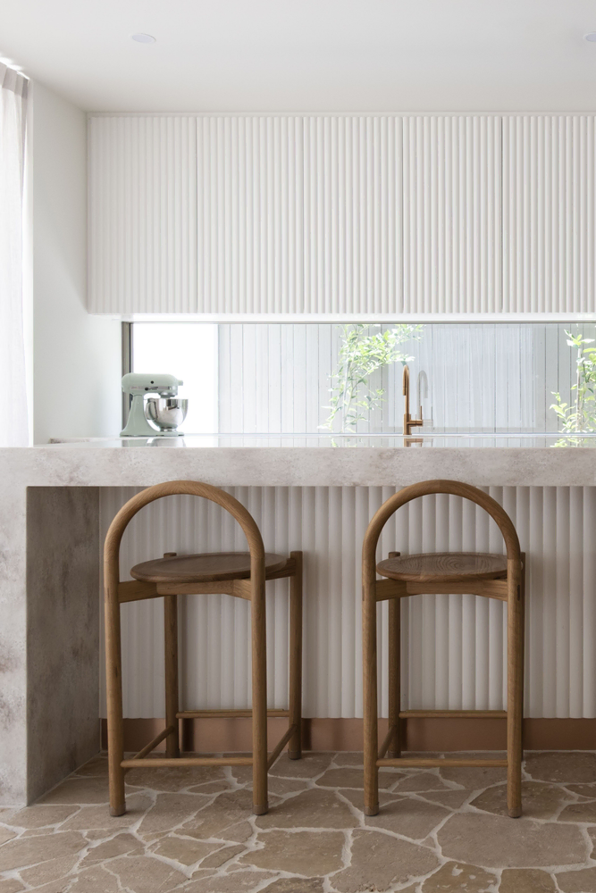 Zen Minimalism in a Modern Villa