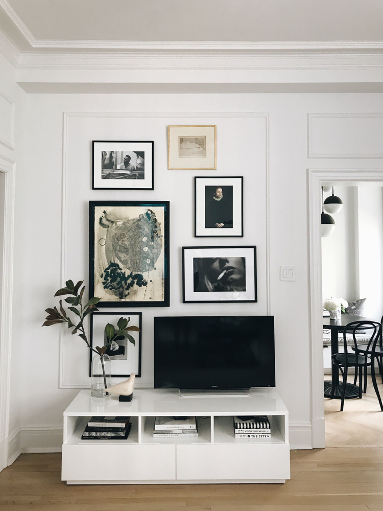 Modern Bauhaus Living Room Design for a Local Celebrity