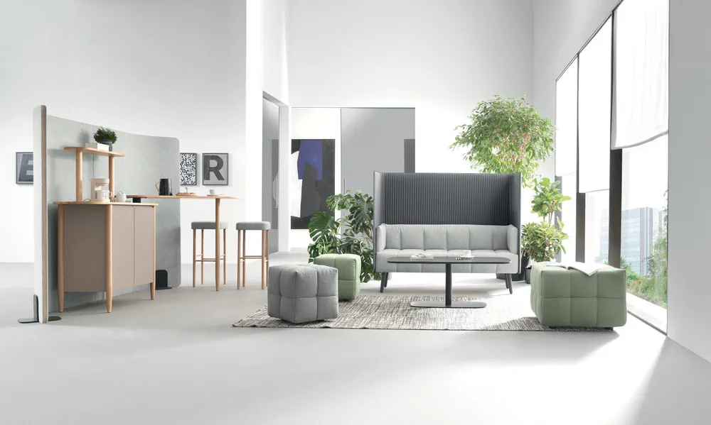 Modern Minimalist Dining Room: Japanese Inspired Design for Compact Urban Apartments