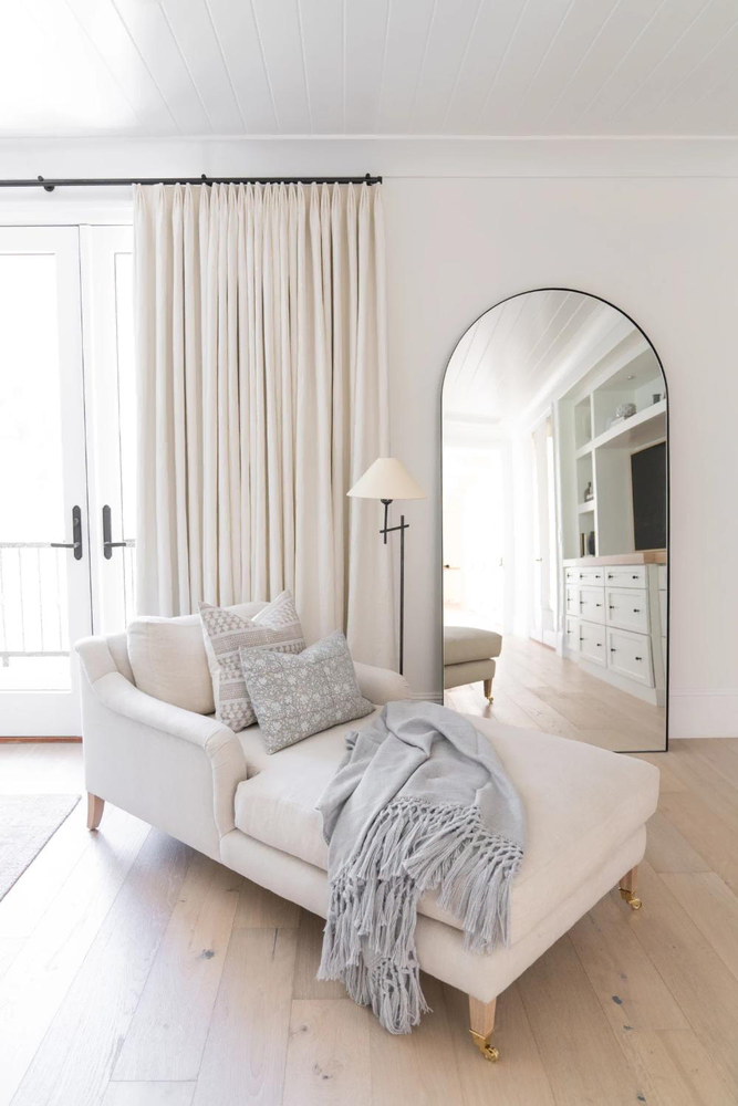 Modern Airy Living Room