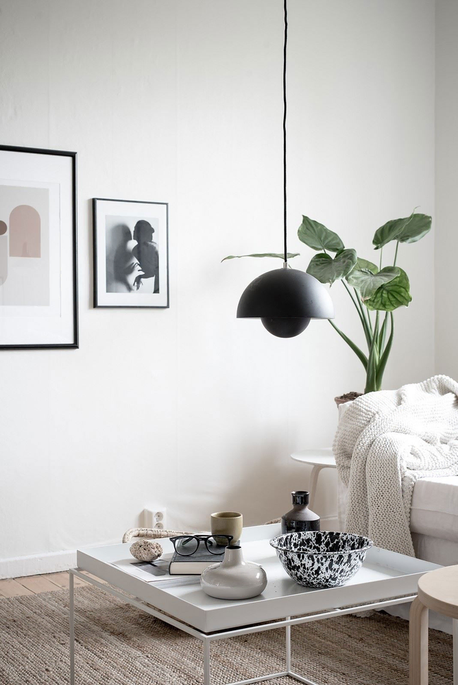 Modern Dining Room with Japanese Minimalism