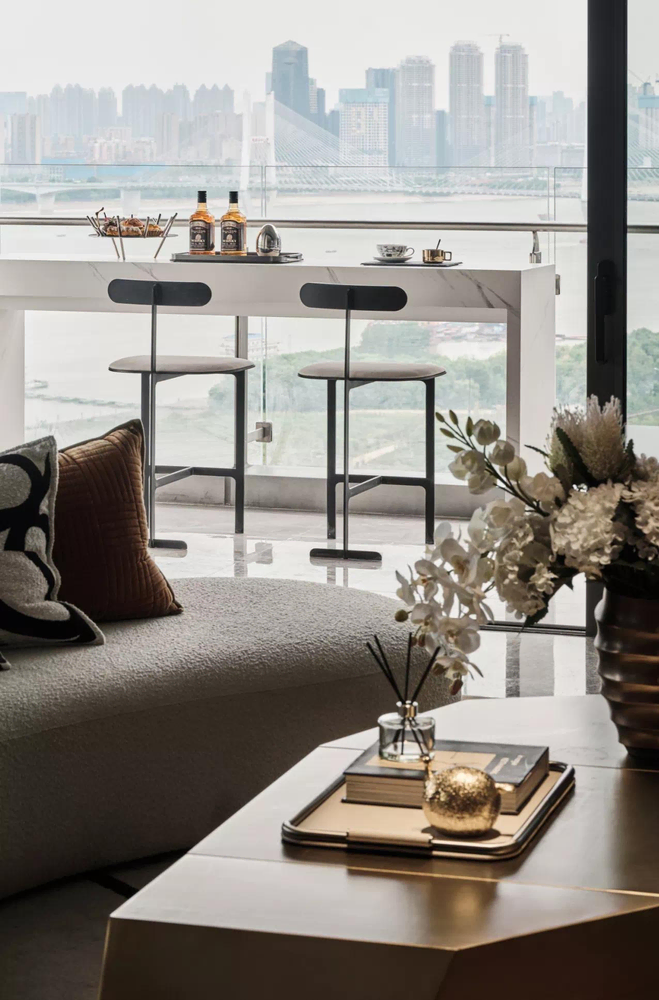 Modern Penthouse Renovation: Maximizing City and Sea Views
