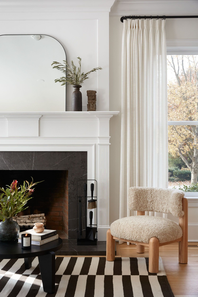 Elegant Minimalist Living Room Retreat