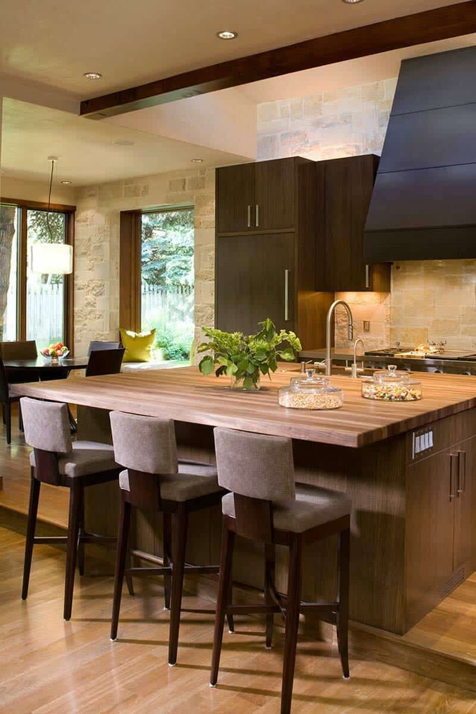 Sleek Modern Luxury Kitchen