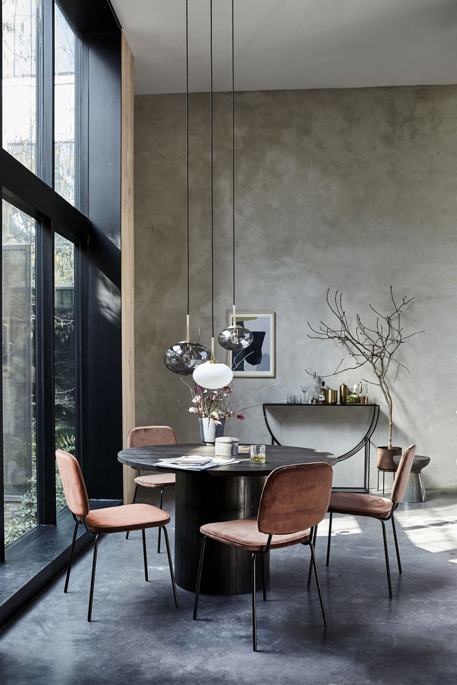 Modern Minimalist Dining Room Design