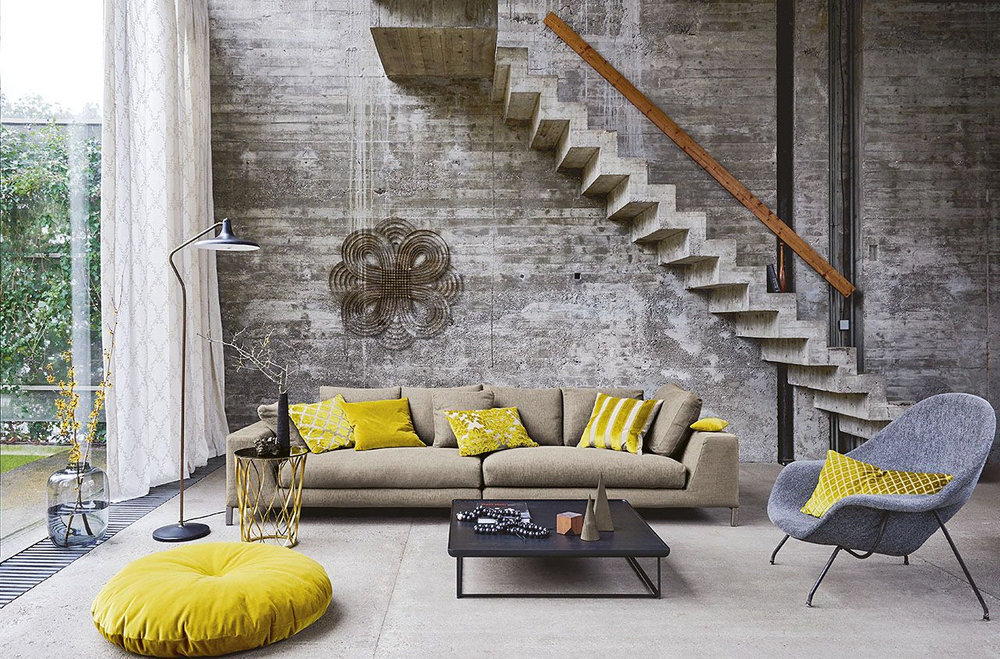 Industrial Chic Living Room for Frequent Entertaining