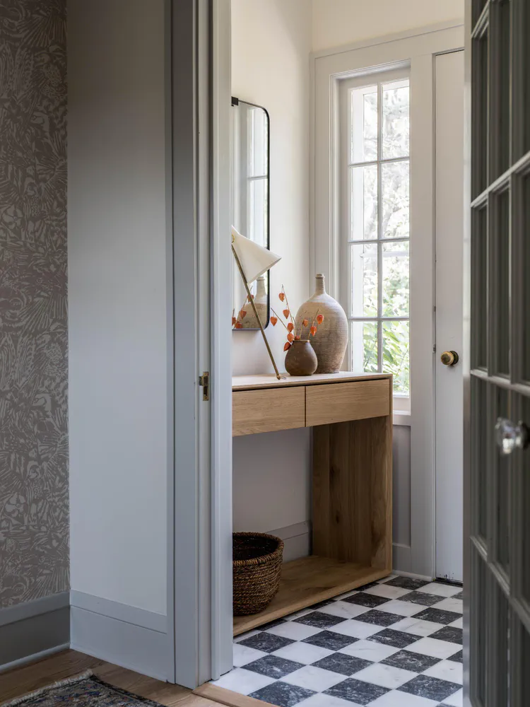 Chic Fusion Entryway Design