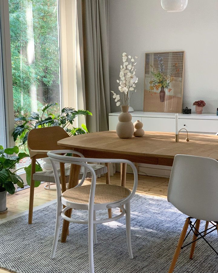 Chic Scandinavian Dining Room
