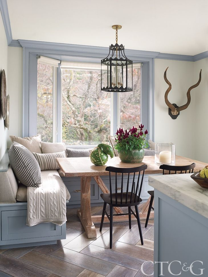 Elegant Wabi-Sabi Breakfast Nook Design