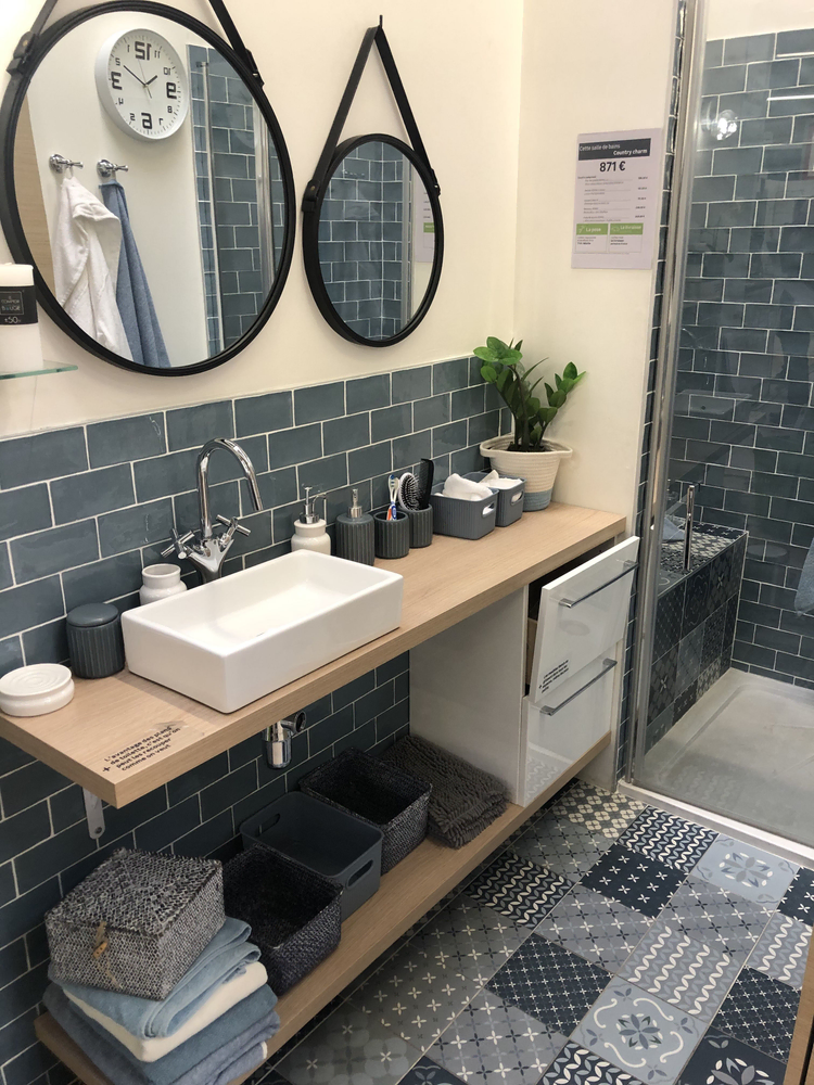 Modern Chic Country Retreat Bathroom