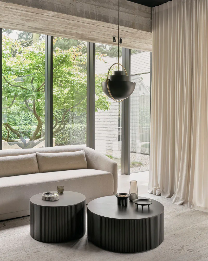 Elegant Bauhaus Living Room Makeover