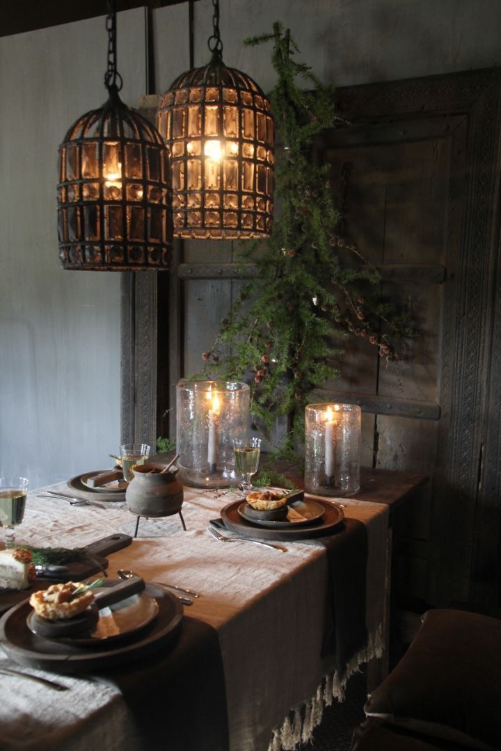 Rustic Modern Fusion Dining Room Design